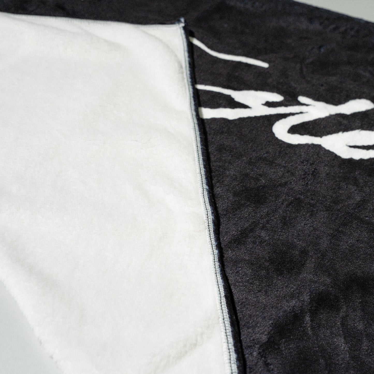 osterreich / LOGO Blanket