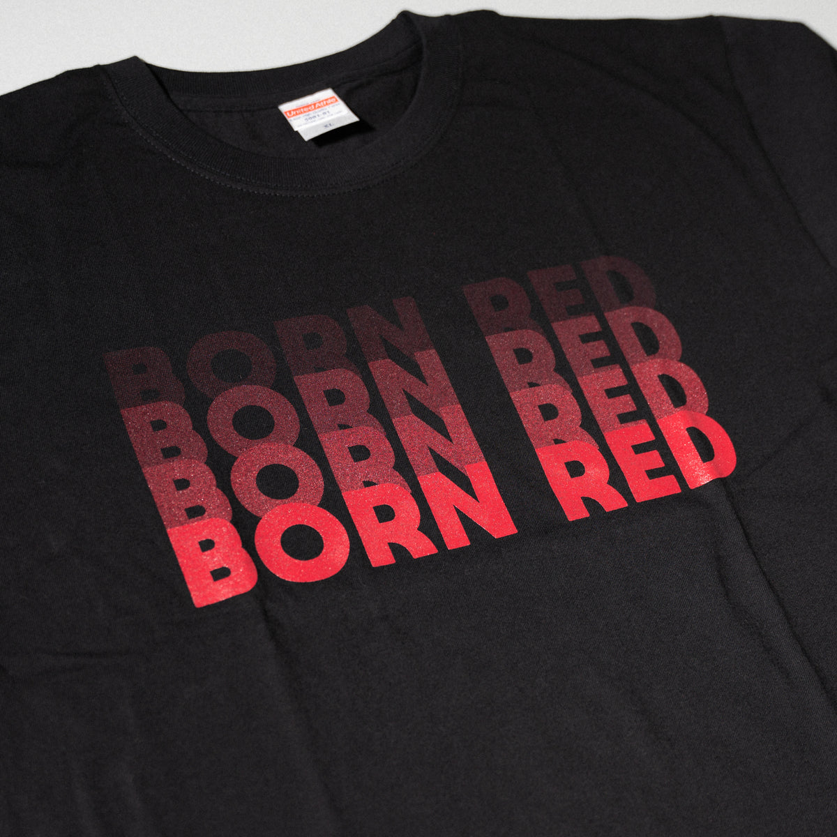アカシック / "BORNRED" T-shirt
