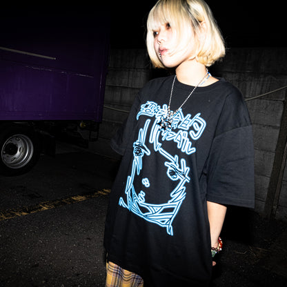 超☆社会的サンダル /　「新☆春　楽園、此処二有リ。」"オニザワマシロ" Illustration T-Shirt
