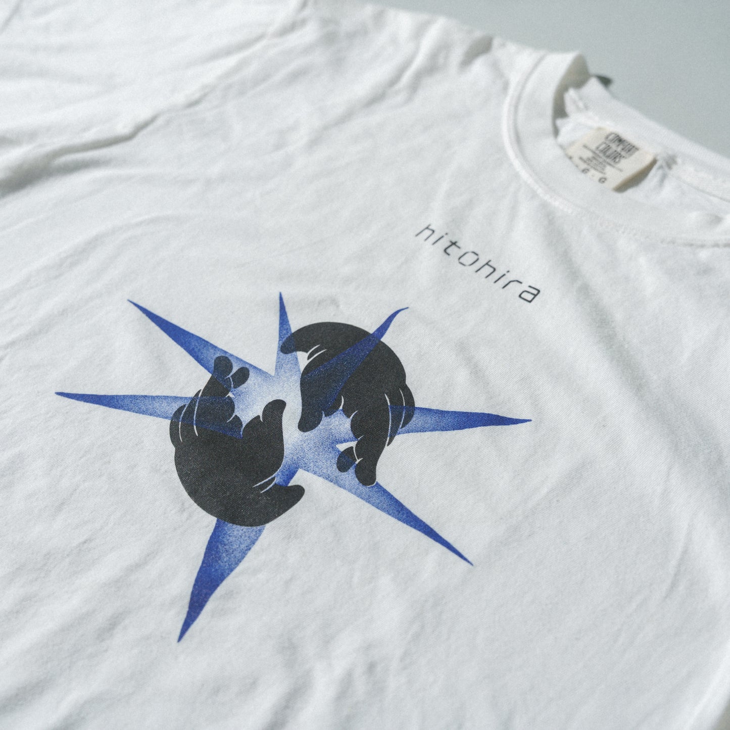 ひとひら / "Uka" Tee