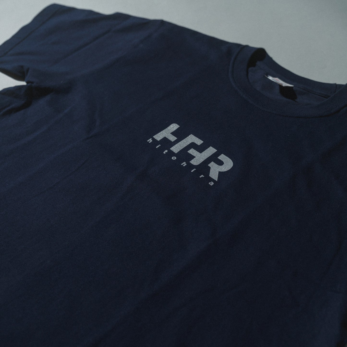 ひとひら / HTHR Tee