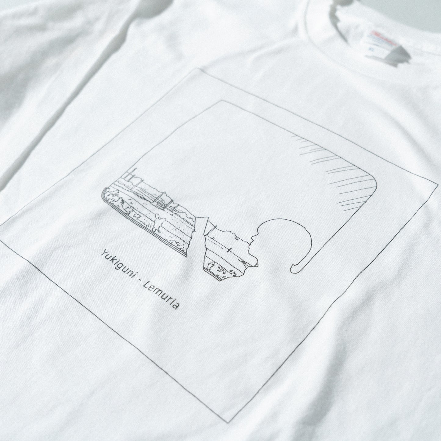 雪国 / Lemuria Long T-shirt