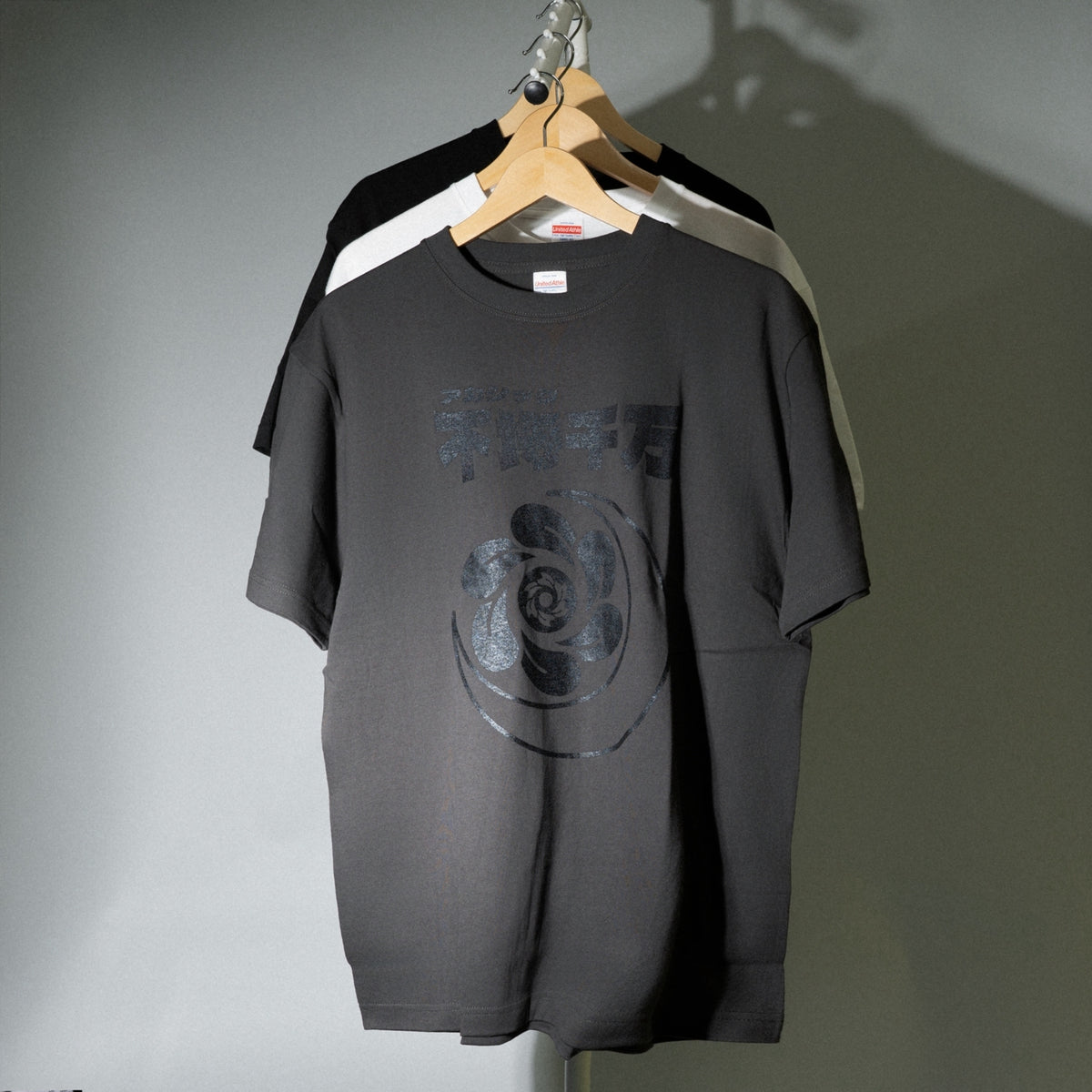 アカシック / "不埒千万" LOGO T-shirt